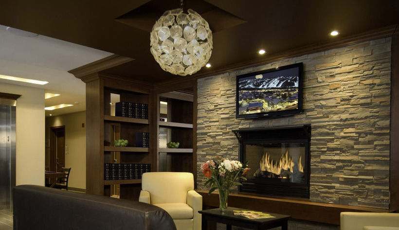 Hotel Le Versailles Saint-Sauveur | Sainte Adele | Quebec | Canada 13