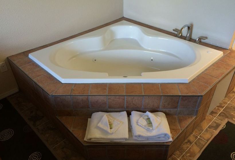 Motel Super 8 Peace River Ab | Peace River | Alberta | Canada 13