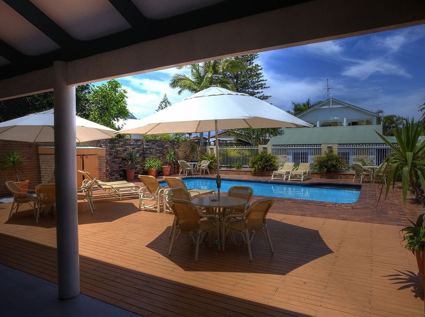 Wollongbar Motel | Byron Bay | New South Wales | Australia 4