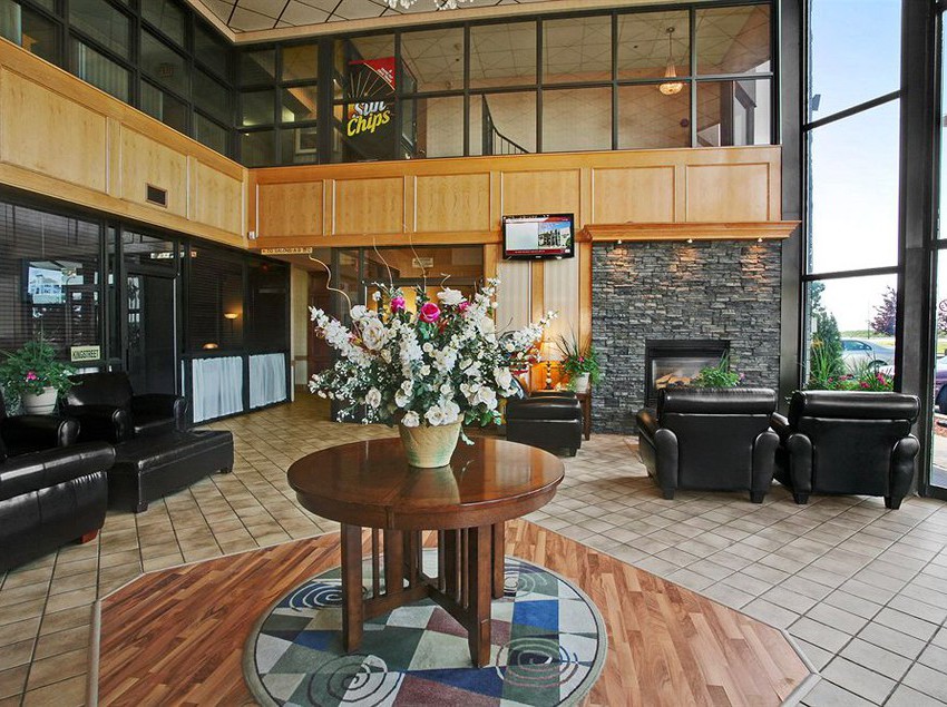 Hotel Tropical Inn | North Battleford | Saskatchewan | Canada 3