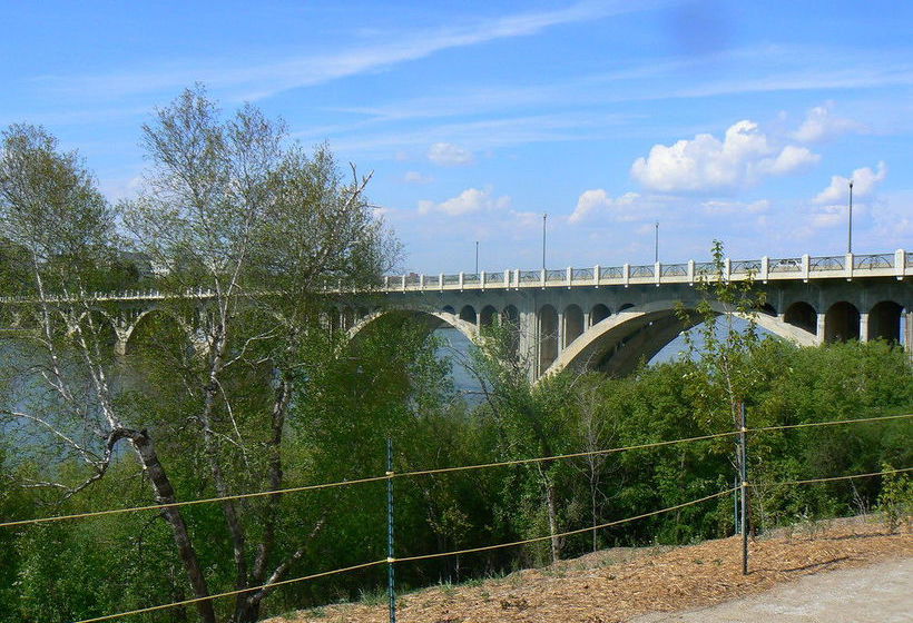 Motel Nettys Nest Visitor Lodge | Saskatoon | Saskatchewan | Canada 10