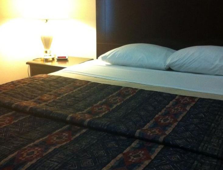 Motel Nettys Nest Visitor Lodge | Saskatoon | Saskatchewan | Canada 11