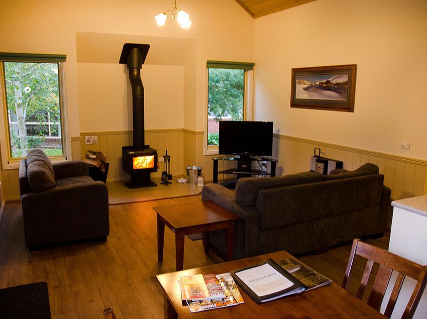 Alpine Valley Cottages | Bright | Victoria | Australia 19