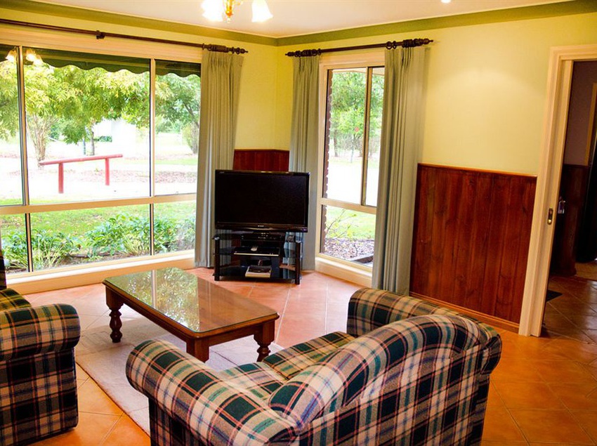 Alpine Valley Cottages | Bright | Victoria | Australia 4