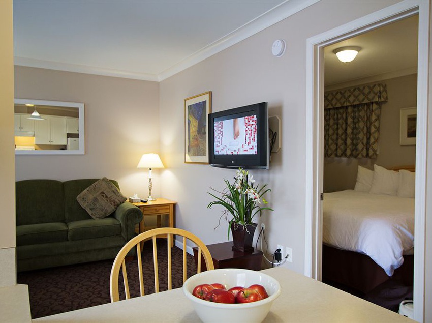 Glenwood Motel | Trail | British Columbia | Canada 12