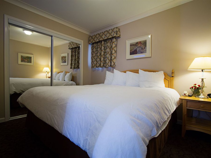 Glenwood Motel | Trail | British Columbia | Canada 16