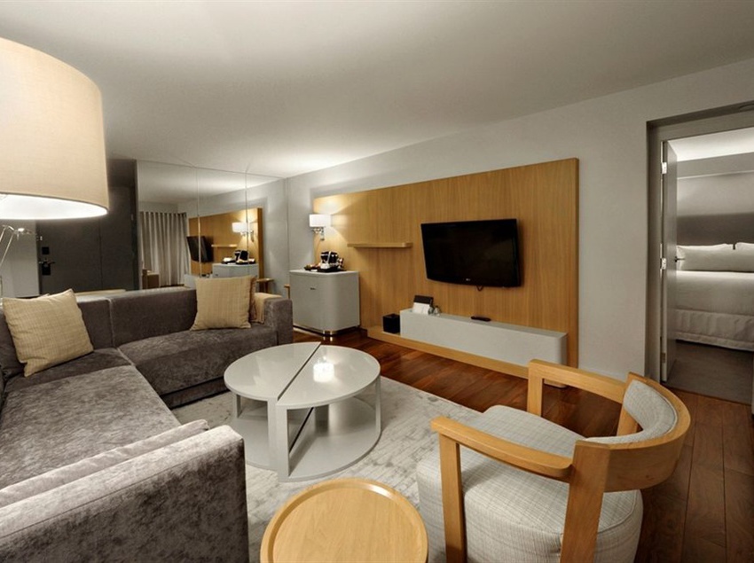 Hotel The James | Saskatoon | Saskatchewan | Canada 3