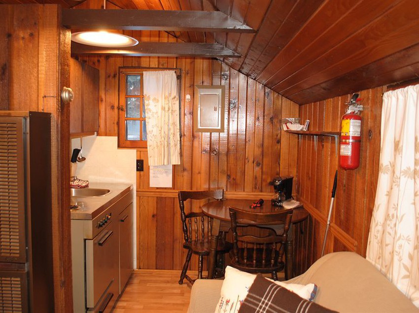 Rundle Ridge Chalets | Harvie Heights | Alberta | Canada 8