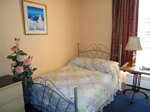 Hotel Bon Accueil Montreal | Montreal | Quebec | Canada 6