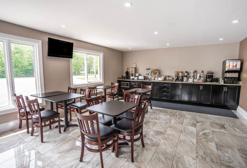 Motel Super 8 Kingston | Kingston | Ontario | Canada 3