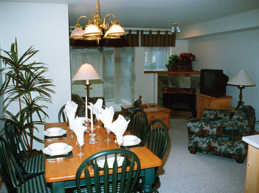 Hotel Whiski Jack At Valhalla