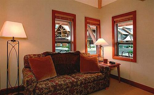 Hotel Our Whistler Retreat - Montebello | Whistler | British Columbia | Canada 18