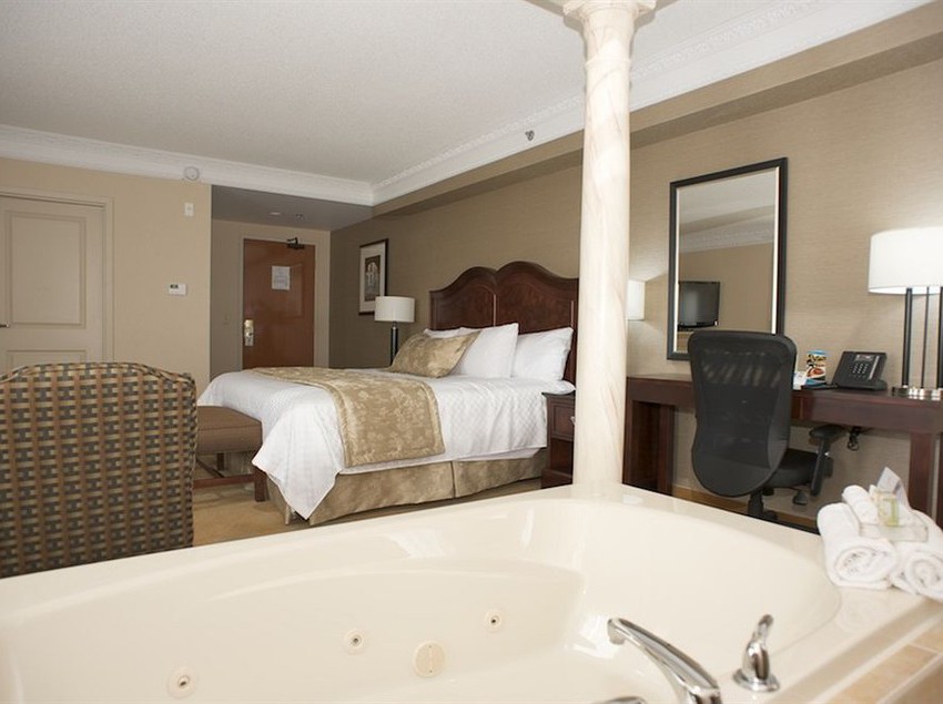 Hotel Monte Carlo Inn & Suites Downtown Markham | Markham | Ontario | Canada 16