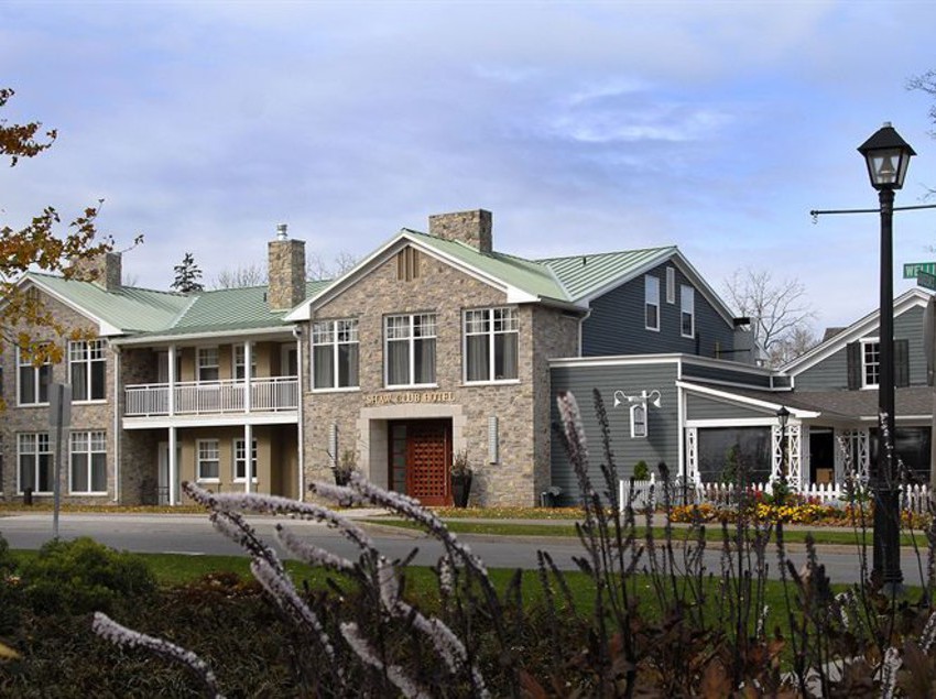 Hotel Shaw Club Niagara on the Lake Ontario
