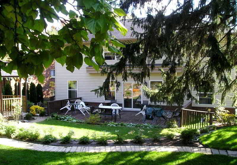 Susan's Villa Niagara Falls Ontario
