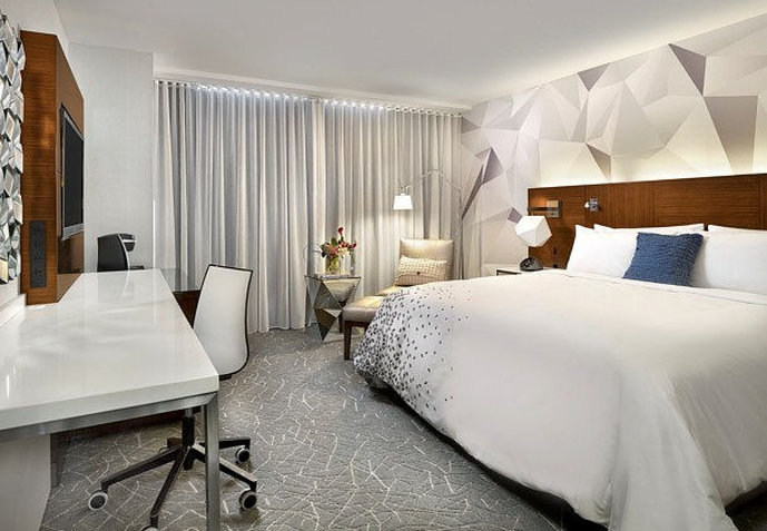 Hotel Renaissance Edmonton Airport | Leduc | Alberta | Canada 2