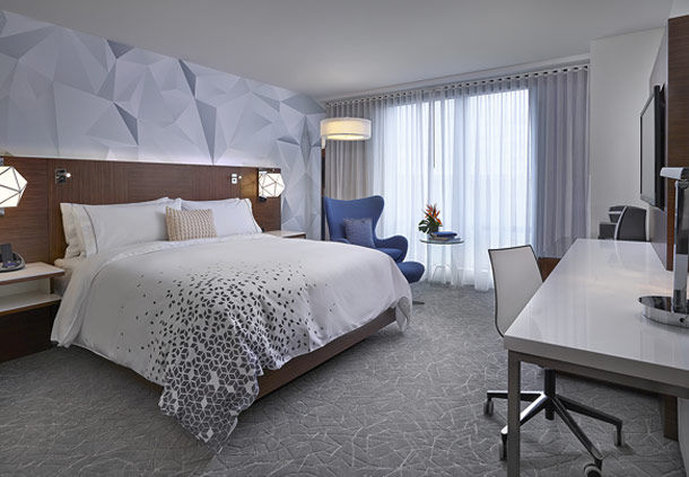 Hotel Renaissance Edmonton Airport | Leduc | Alberta | Canada 3