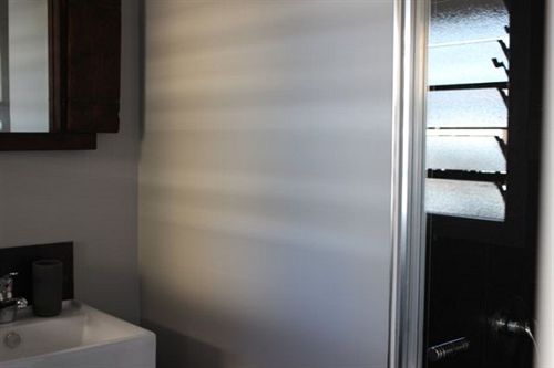 Hotel Five 3 Five Beachside Barracks