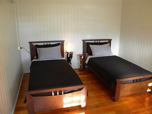 Hotel Five 3 Five Beachside Barracks | Hervey Bay | Queensland | Australia 11