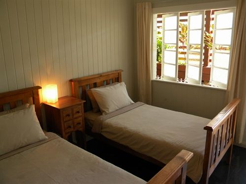 Hotel Five 3 Five Beachside Barracks | Hervey Bay | Queensland | Australia 14