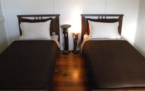 Hotel Five 3 Five Beachside Barracks | Hervey Bay | Queensland | Australia 9