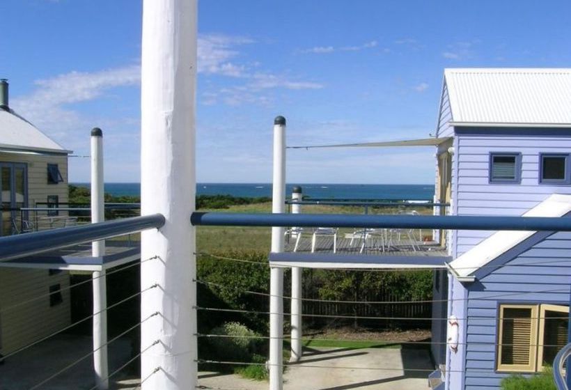 Hotel Rayville Boat Houses | Apollo Bay | Victoria | Australia 13