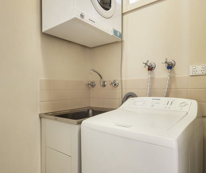 Hotel Carlton Clocktower Apartments | Melbourne | Victoria | Australia 10