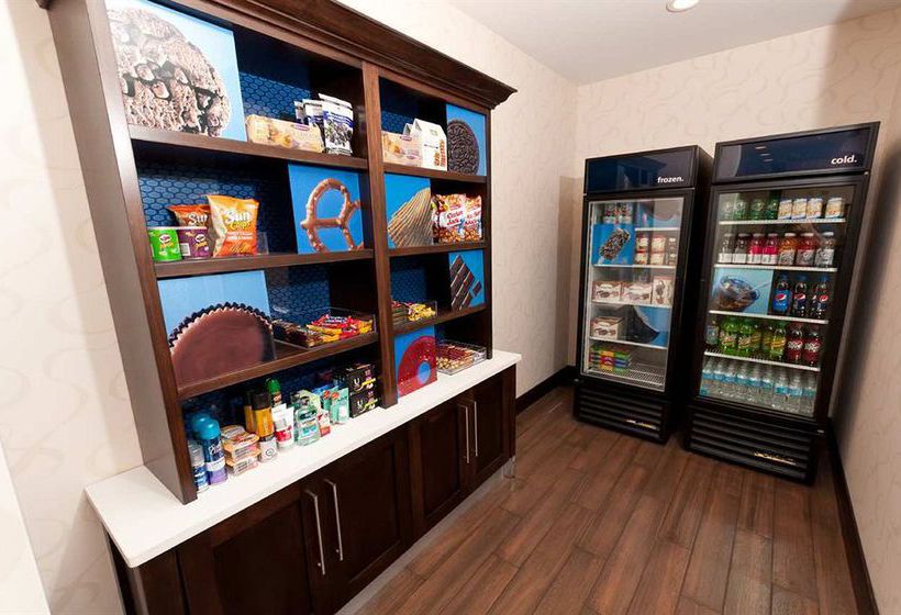 Hotel Hampton Inn & Suites By Hilton Regina East Gate | Regina | Saskatchewan | Canada 7