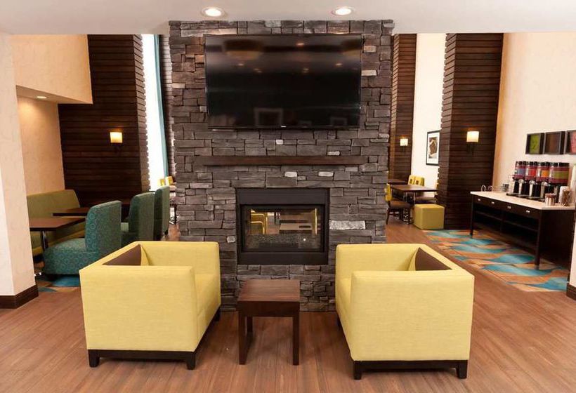 Hotel Hampton Inn & Suites By Hilton Regina East Gate | Regina | Saskatchewan | Canada 8