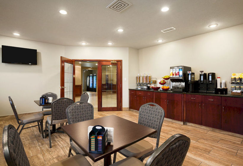 Hotel Ramada Edson | Edson | Alberta | Canada 1