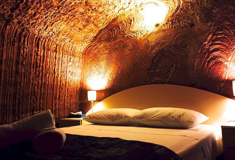 The Lookout Cave Underground Motel | Coober Pedy | South Australia | Australia 11
