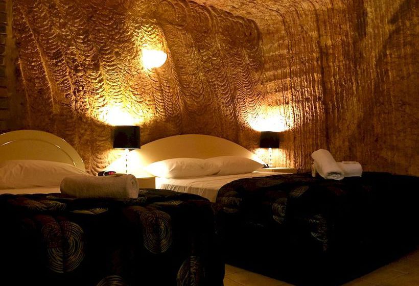 The Lookout Cave Underground Motel | Coober Pedy | South Australia | Australia 15