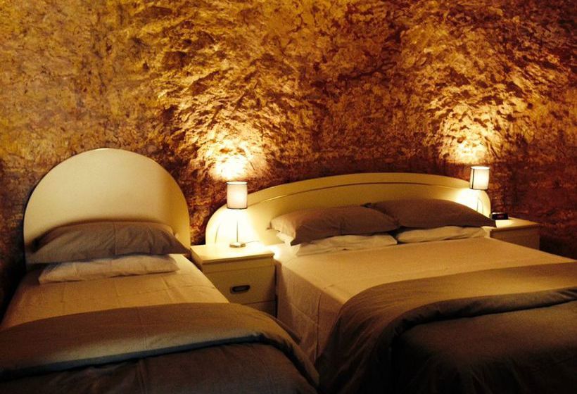 The Lookout Cave Underground Motel | Coober Pedy | South Australia | Australia 7