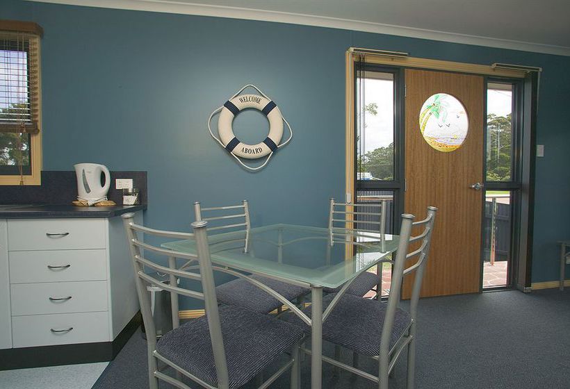 Strahan Bungalows | Strahan | Tasmania | Australia 5