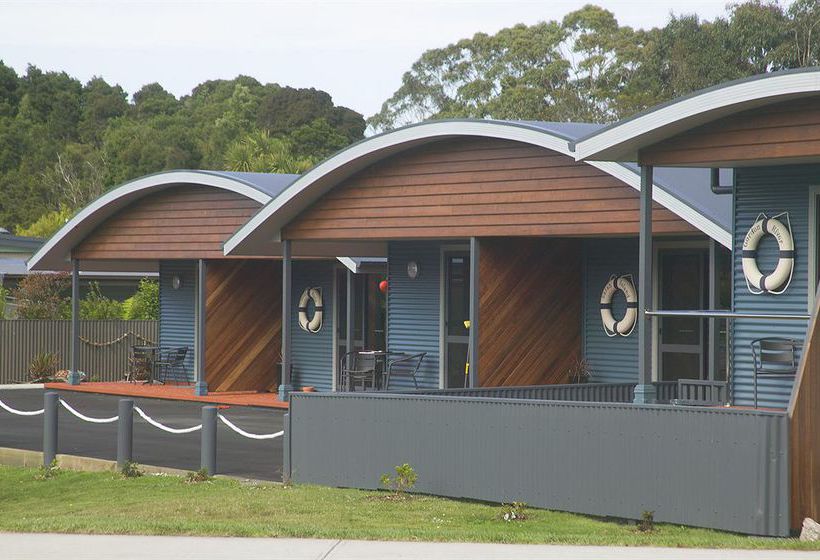 Strahan Bungalows | Strahan | Tasmania | Australia 7
