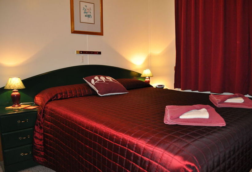 Sharonlee Strahan Villas | Strahan | Tasmania | Australia 1