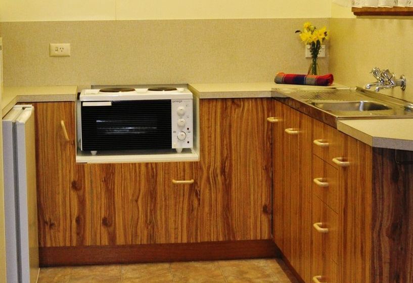 Sharonlee Strahan Villas | Strahan | Tasmania | Australia 14