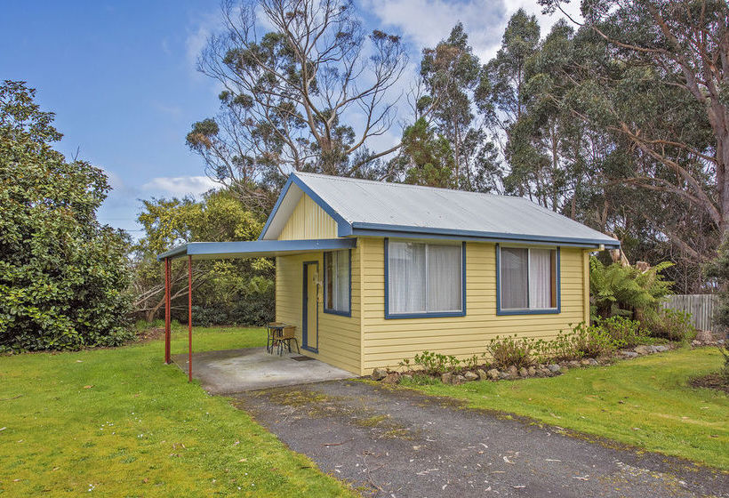 Sharonlee Strahan Villas | Strahan | Tasmania | Australia 9