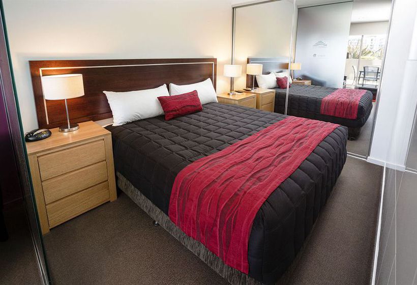 Hotel Honeysuckle Executive Apartments Newcastle