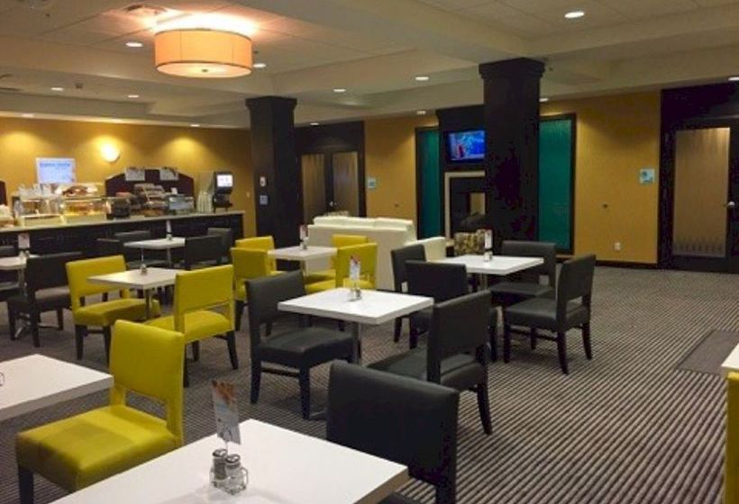 Hotel Holiday Inn Express & Suites Thunder Bay | Thunder Bay | Ontario | Canada 2