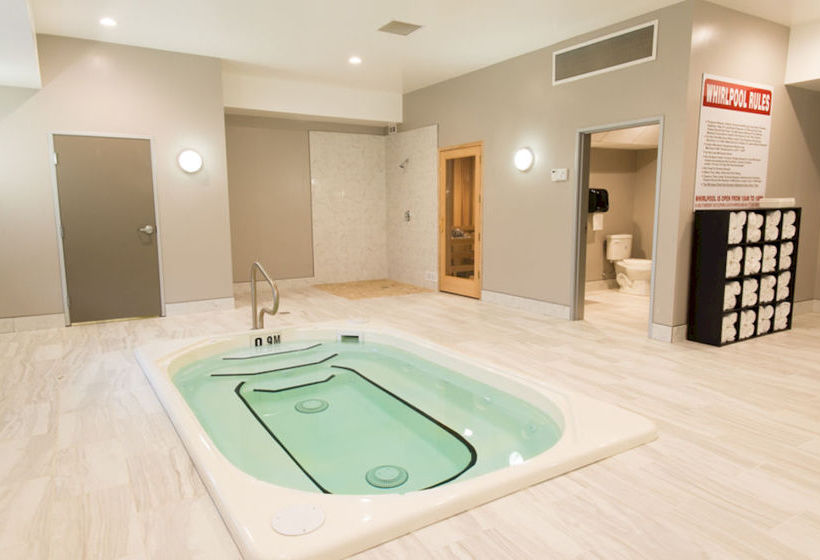 Hotel Ramada Moose Jaw