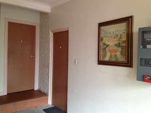 Hotel Burwood Lodge | Burwood | Victoria | Australia 6