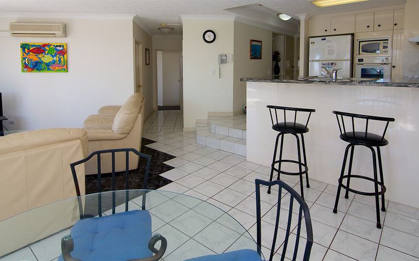 Hotel Surfers Mayfair | Gold Coast  | Queensland | Australia 12