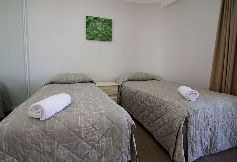 Hotel Surfers Mayfair | Gold Coast  | Queensland | Australia 4