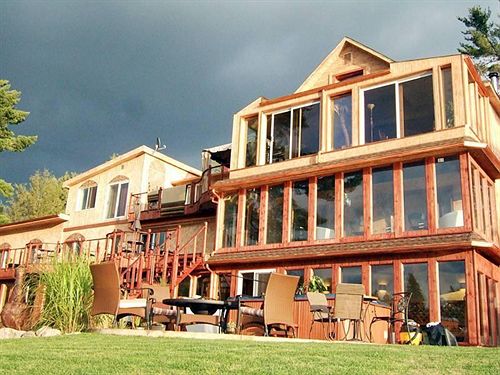 Pension Auberge Prema Shanti | Val David | Quebec | Canada 15