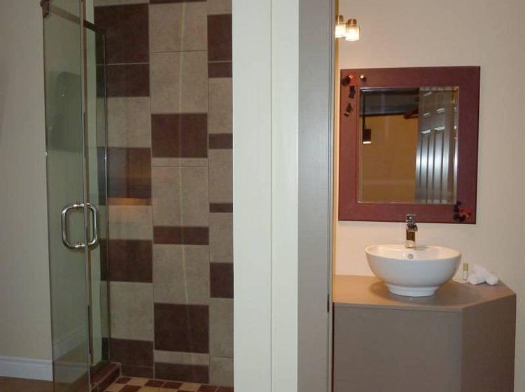 Pension Auberge Prema Shanti | Val David | Quebec | Canada 4