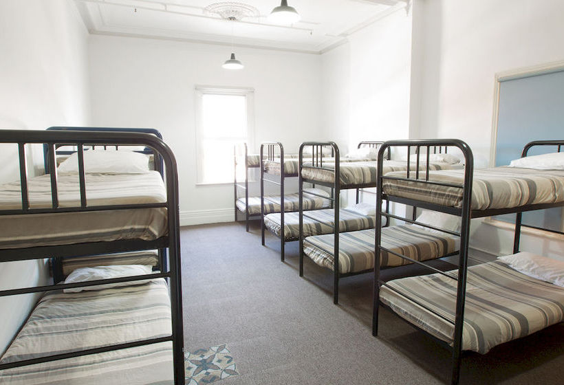 Hotel Nomads St. Kilda Hostel | Melbourne | Victoria | Australia 4