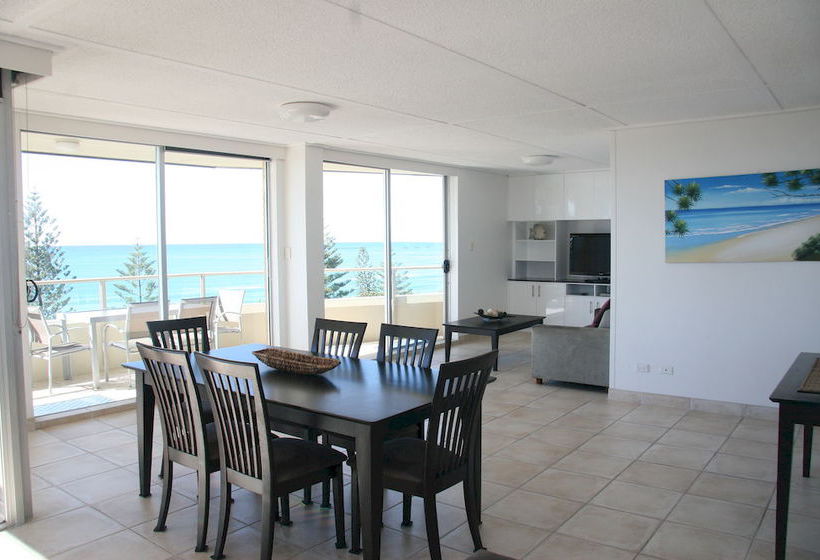 Hotel Wyuna Beachfront Apartments | Burleigh Heads | Queensland | Australia 11