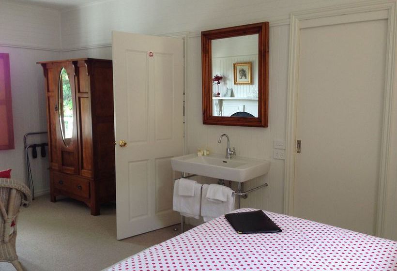 Hotel La Perouse Bed & Breakfast Lorne | Lorne | Victoria | Australia 1