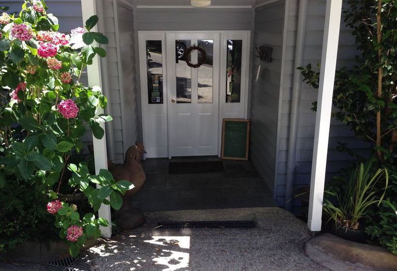 Hotel La Perouse Bed & Breakfast Lorne | Lorne | Victoria | Australia 6